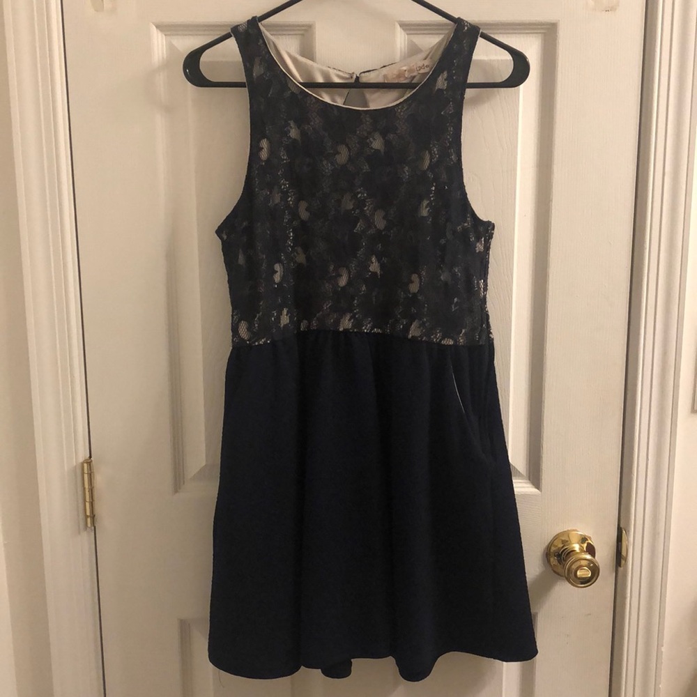 Lace top midi dress